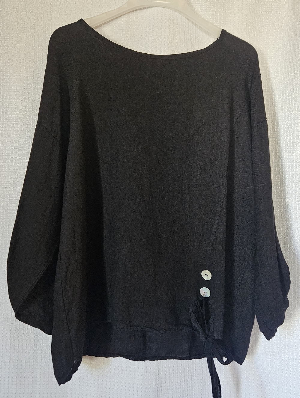 Beyond Capri Italian Linen XL  Black 3/4 Sleeve Blouse "One Size"